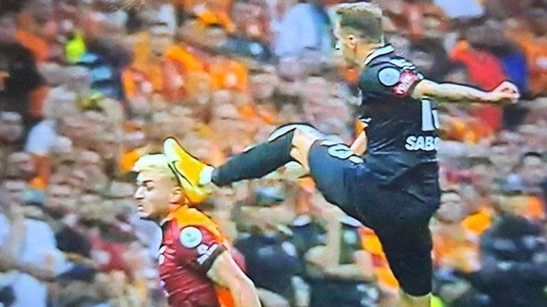 Galatasaray maçında tartışma yaratan pozisyon Eski hakemler değerlendirdi: VAR devreye girmeliydi