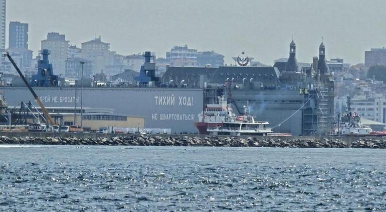 İstanbul Boğazı gemi trafiğine çift yönlü kapatıldı