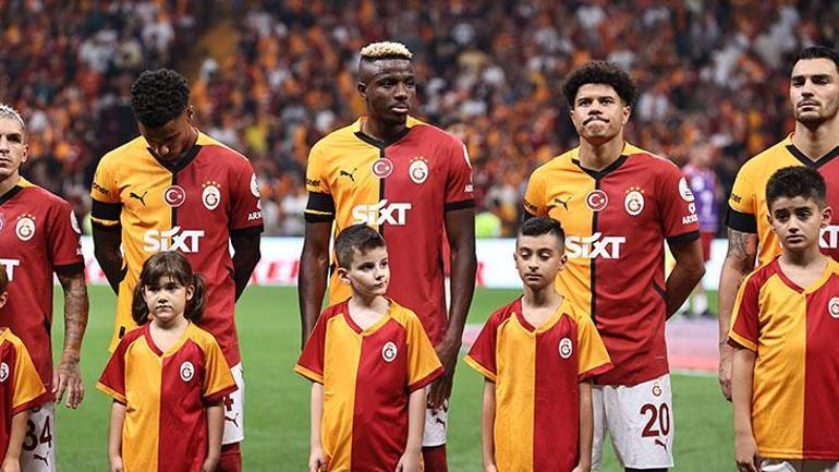 Galatasarayda Okan Buruktan Kadıköyde radikal değişiklikler Yıldız oyuncu kulübeye