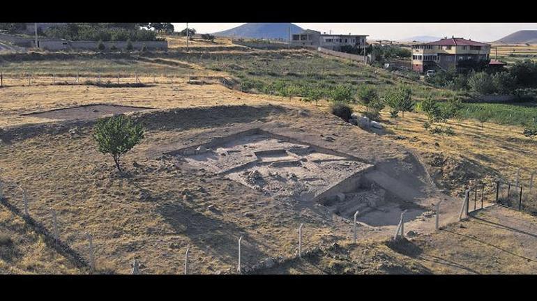 Niğde’nin en eski yerleşik sakinleri Sırçalıtepe’de yaşadı