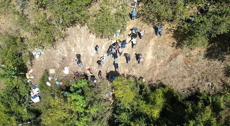 İşçileri taşıyan minibüs uçuruma yuvarlandı Çok sayıda yaralı var