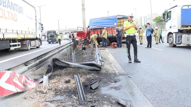 TEMde korkunç kaza: Aracın motoru yerinden koptu