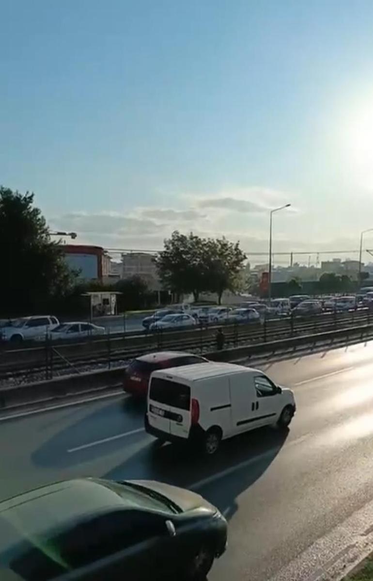 Bursada şok görüntü Metro tellerinde yürüdü