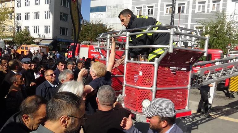 Kars’ta korkutan anlar Yangında can pazarı