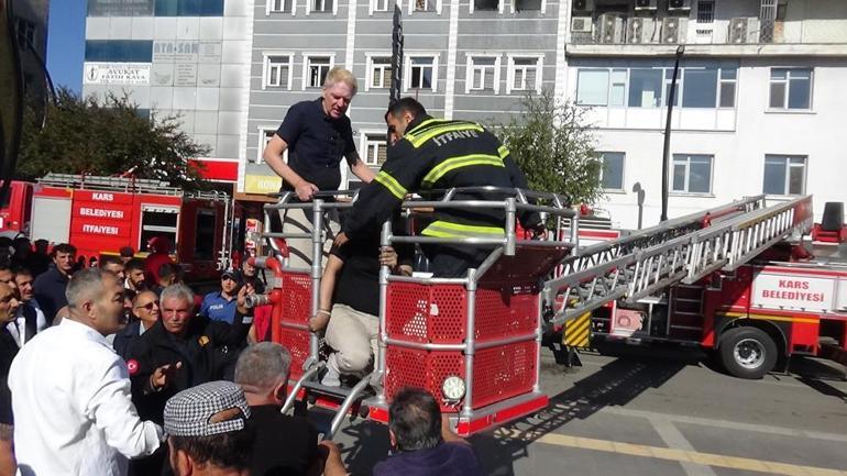 Kars’ta korkutan anlar Yangında can pazarı