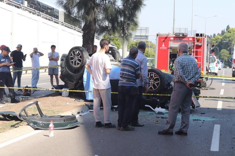 İzmirde otomobil alt geçide düştü: 3 ölü, 2 yaralı