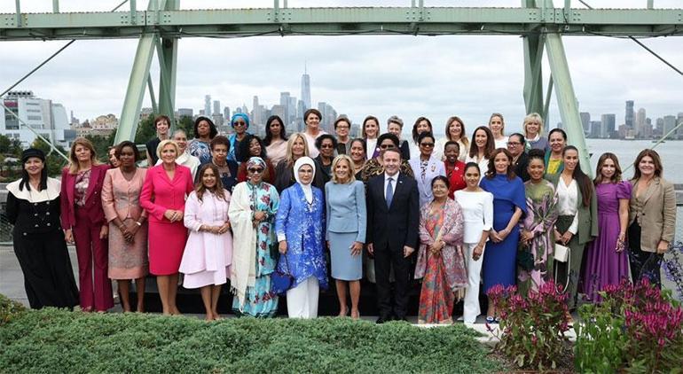 Emine Erdoğan New York’ta lider eşleri ile bir araya geldi