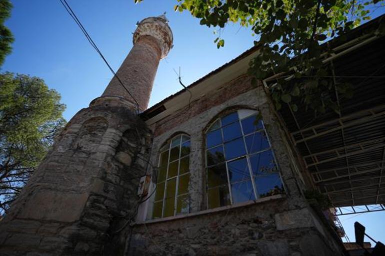 Belediyeden dikkat çeken karar SGK borcu nedeniyle okul ve camileri takas için önerdi