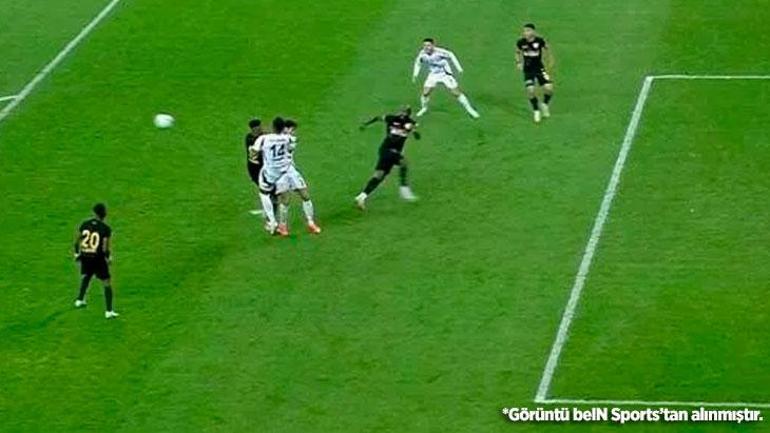 Beşiktaş maçının ardından eski hakemden penaltı tepkisi Futbol yok, güreş var