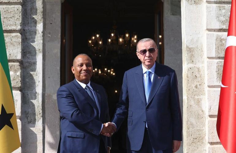 Cumhurbaşkanı Erdoğan, Sao Tome ve Principe Başbakanı Trovoadayı kabul etti