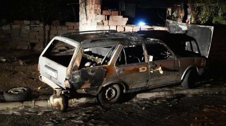 Kırıkkalede feci olay Aracın bagajındaki mutfak tüpü alev aldı Yola atlayan şoför ağır yaralandı