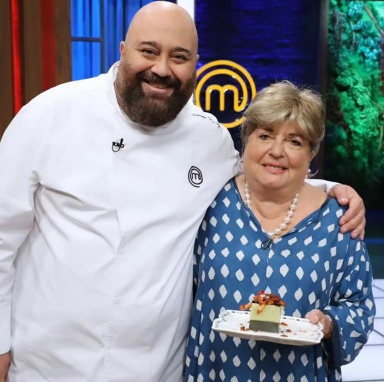 Masterchef Türkiye jürisi Somer Sivrioğlu kaç kilo verdiğini açıkladı 10 yıl önce geçirdiği rahatsızlık...