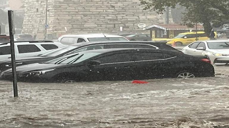 Yeni hava durumu raporu yayımlandı Meteoroloji uyarmıştı: İstanbul ve birçok ilde sağanak