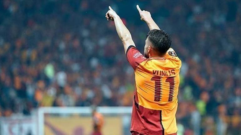 Yunus Akgün Galatasarayın teklifini reddetti Yeni transferin maaşı işi bozdu