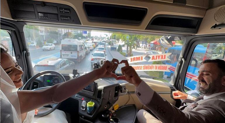 TIR şoförü çiftten dikkat çeken düğün dansı Evimizi sırtımızda taşıyoruz