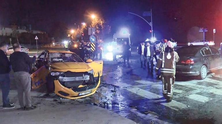 Başakşehirde kırmızı ışıkta geçen taksi kazaya sebep oldu: 10 yaralı