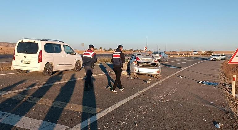 Kırıkkalede feci kaza Anne ve 9 yaşındaki oğlu hayatını kaybetti