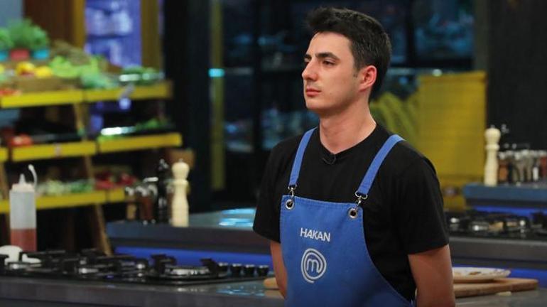 Masterchefte son eleme adayı belli oldu Akının sevenleri yarışmacıları bezdirmiş