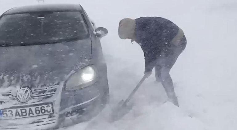 Son dakika... Meteoroloji tek tek uyardı Kar, sis, fırtına alarmı