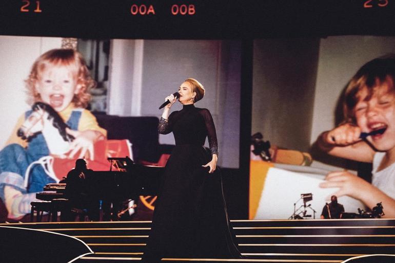 Adele hastalığını açıkladı Kısmen sağır kaldım