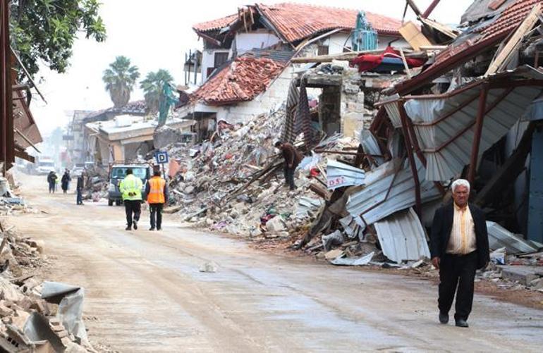 Adanadaki deprem sonrası profesörden uyarı: 2 yıl daha sürecek