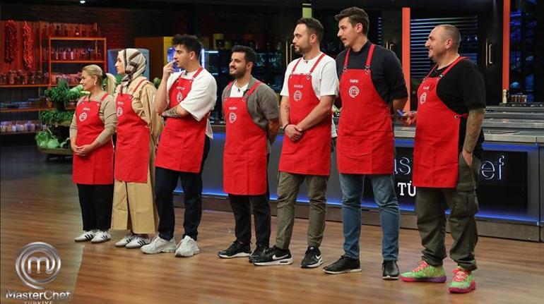 Masterchefte 3. ve 4. eleme adayları belli oldu Ezgi dayanamadı ve itiraf etti