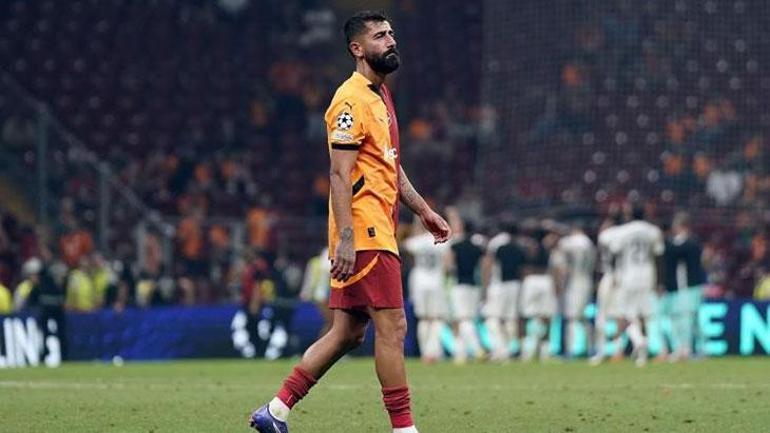 Galatasarayda sürpriz ayrılık Şans bulamayınca rest çekti