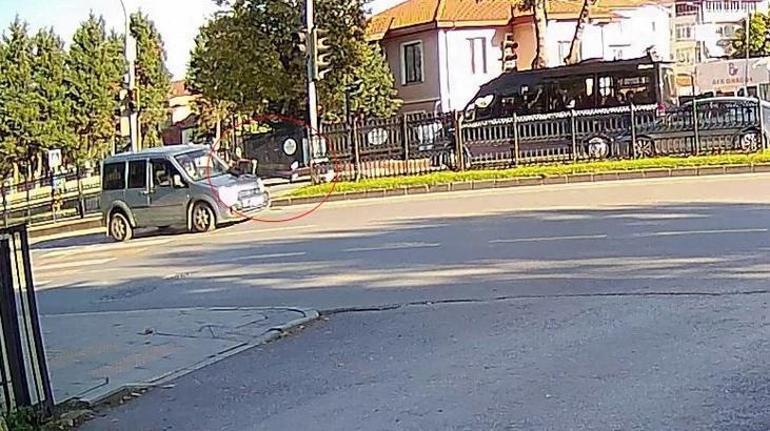 Sakaryada feci olay Kaza yapıp kaçan sürücü 11 yaşındaki kıza çarptı