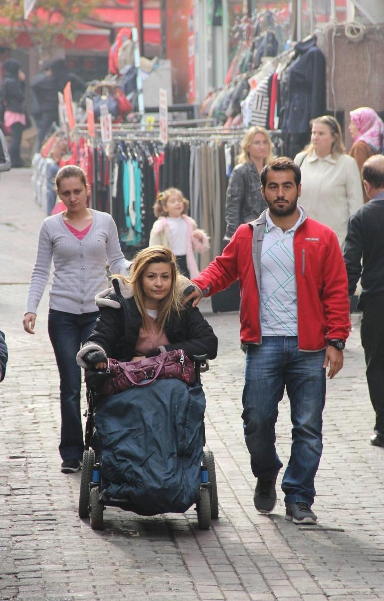 Tek fotoğraf karesiyle değişen hayat: 11 yıl sonra yine görüntülendi... Bu kez bambaşka