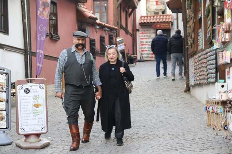 Almanyadan iyi ki dönmüşüm, bu kıyafetleri giyip gezeyim diye geri geldim