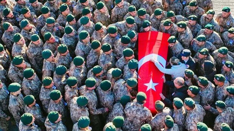 Şehit polis memuru memleketine uğurlandı