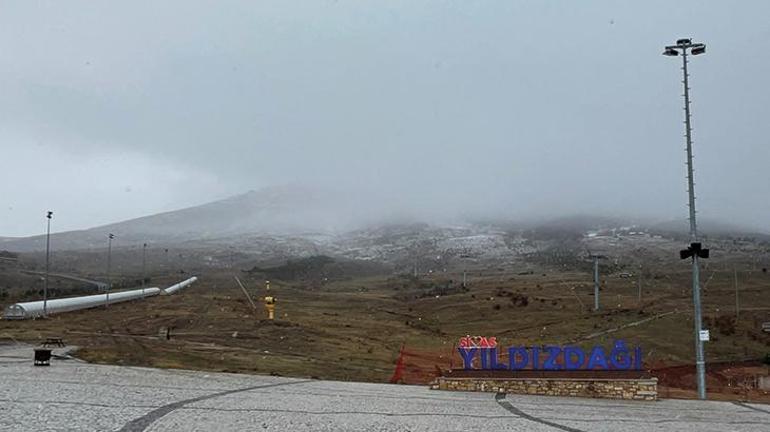 Saatlik hava durumu raporu Meteoroloji açıkladı: Kar, sağanak, fırtına... 3 ile uyarı