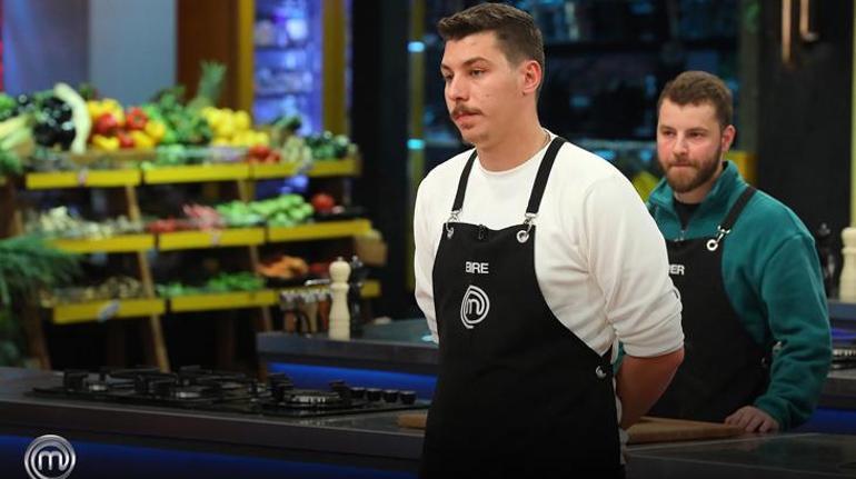 Masterchefte ilk eleme adayı belli oldu Kaanın başına gelen talihsiz olay izleyenleri üzdü