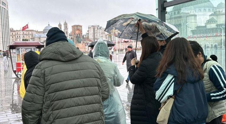 Son dakika...49 kent için uyarılar peş peşe gelmişti İstanbulda sağanak