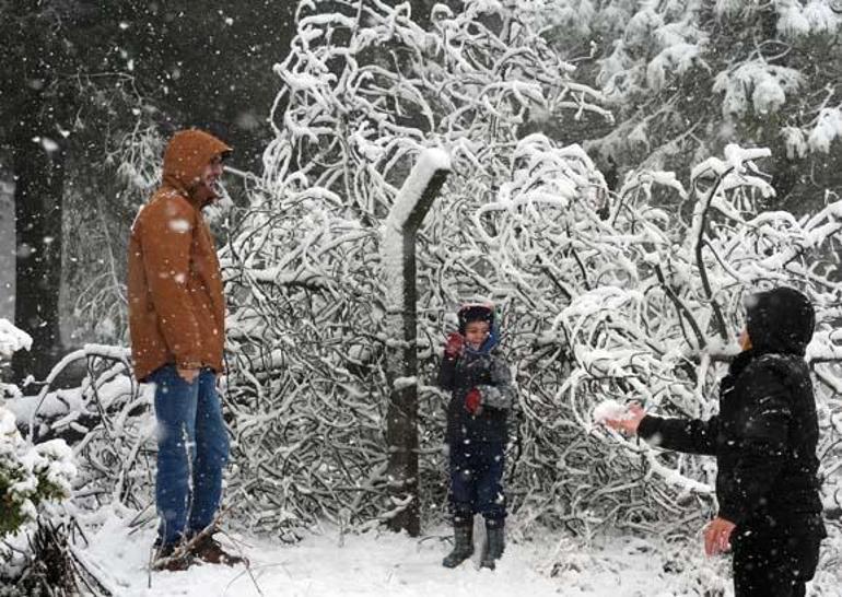 Soğuk hava dalgası giriş yaptı, hızla ilerliyor İstanbulun doğusu beyaza büründü