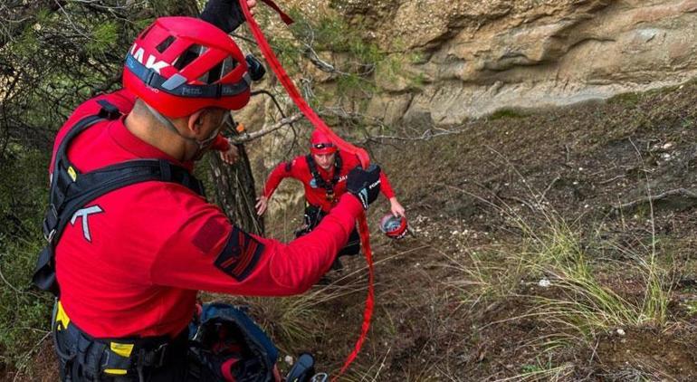 3 çocuk babasının 200 metrelik uçurumda sır ölümü