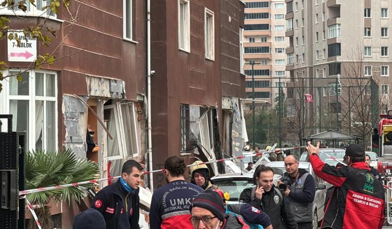 Son dakika haberler: İstanbulda 14 katlı binada patlama: 1 ölü, 3 yaralı