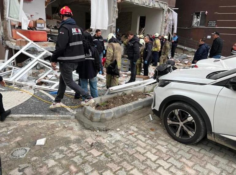 Son dakika haberler: İstanbulda 14 katlı binada patlama: 1 ölü, 3 yaralı