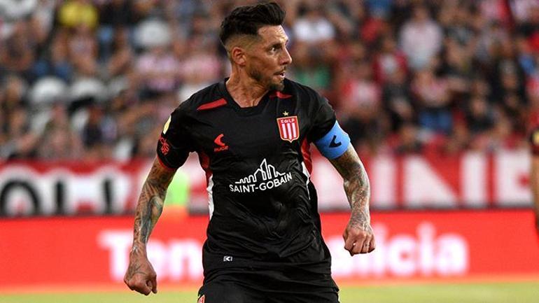 Jose Sosa 40 yaşında imzayı attı İşte yeni takımı