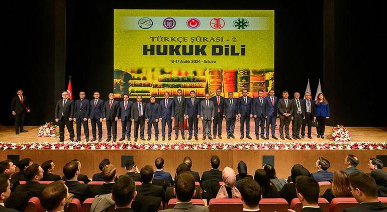 Adalet Bakanı Tunç: Hukuk fakültelerinde müfredat değişikliğine yönelik çalışma yapılmalı