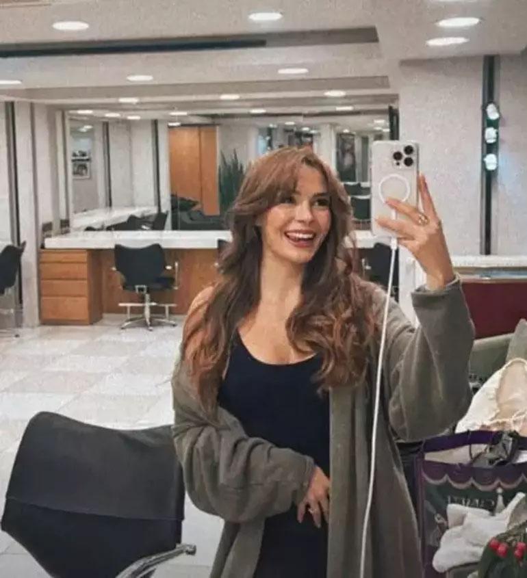 Ebru Şahin aşka geldi Eşi Cedi Osmanı kalp emojisiyle paylaştı