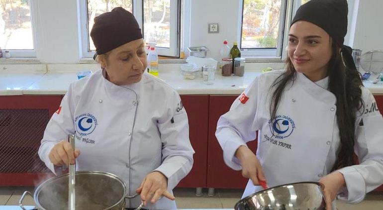 Hayalini gerçekleştirmek için emekli olmayı bekledi 55 yaşında büyük başarı