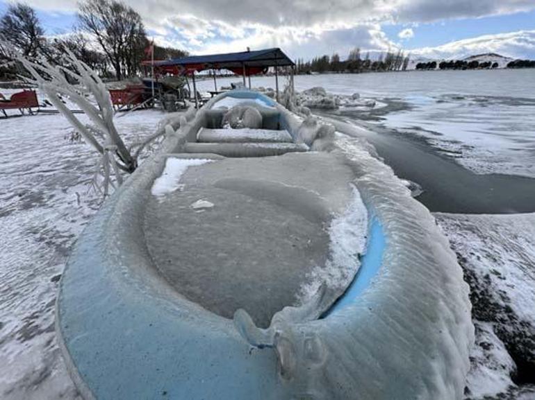 Türkiyede Eskimo hayatı Her yeri buz kapladı: Ağlayarak dondu