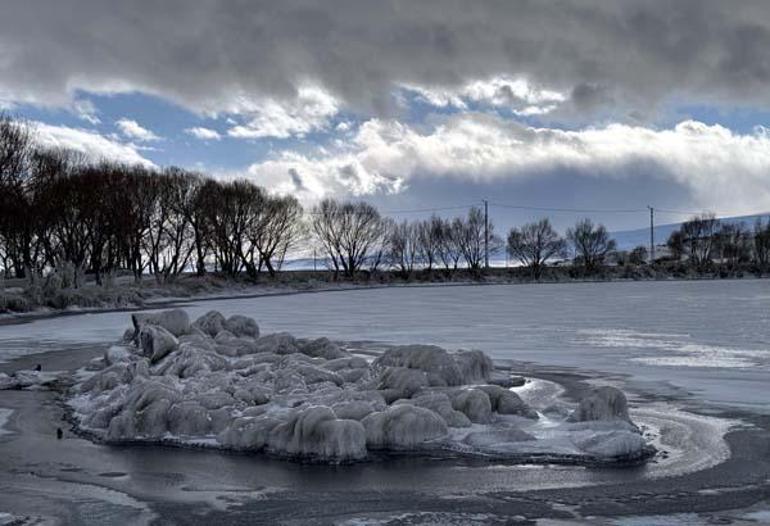 Türkiyede Eskimo hayatı Her yeri buz kapladı: Ağlayarak dondu