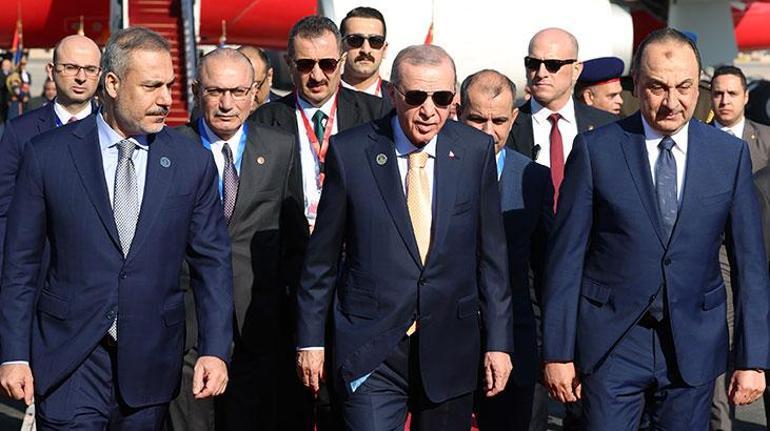 Cumhurbaşkanı Erdoğan D-8 Zirvesi için Mısırda