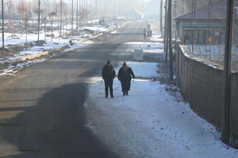 Şehir resmen buz kesti Dereler ve nehirler dondu