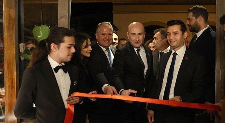 Mustafa Anıklıdan Mourinhoya olay sözler: Her maçın ardından bir bahane bulabilen müthiş yetenek