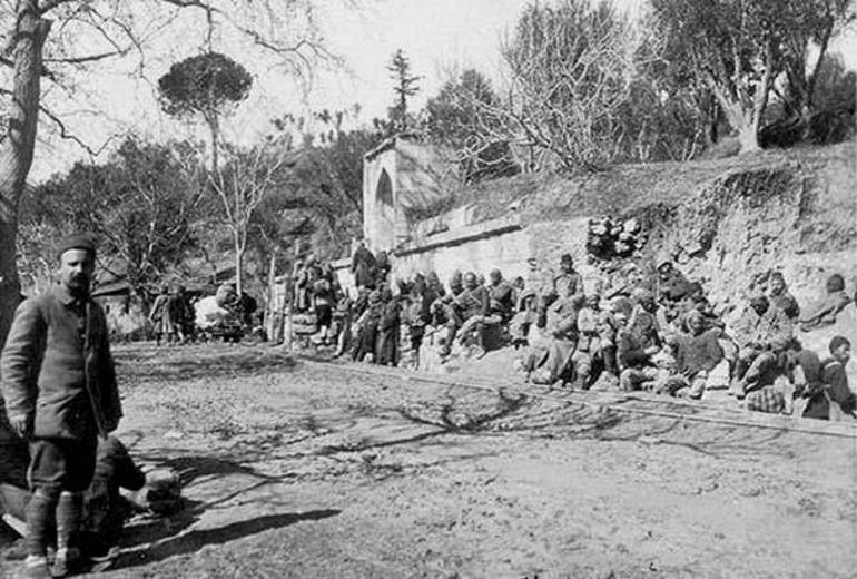 Çeşmeye 168 yıl önce kazınan yazı dikkat çekti Gizem çözüldü