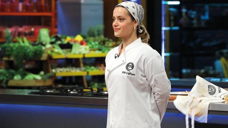 Masterchefte 3. ceketin sahibi belli oldu Nefes kesen mücadele