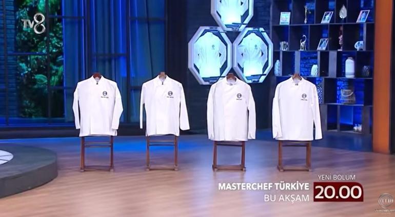 Masterchefte ilk 4e kalan isim Semih oldu Ceket sonrası ilk paylaşım